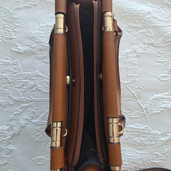 Vegan Leather Stitch Fix Tote - Picture 3 of 8